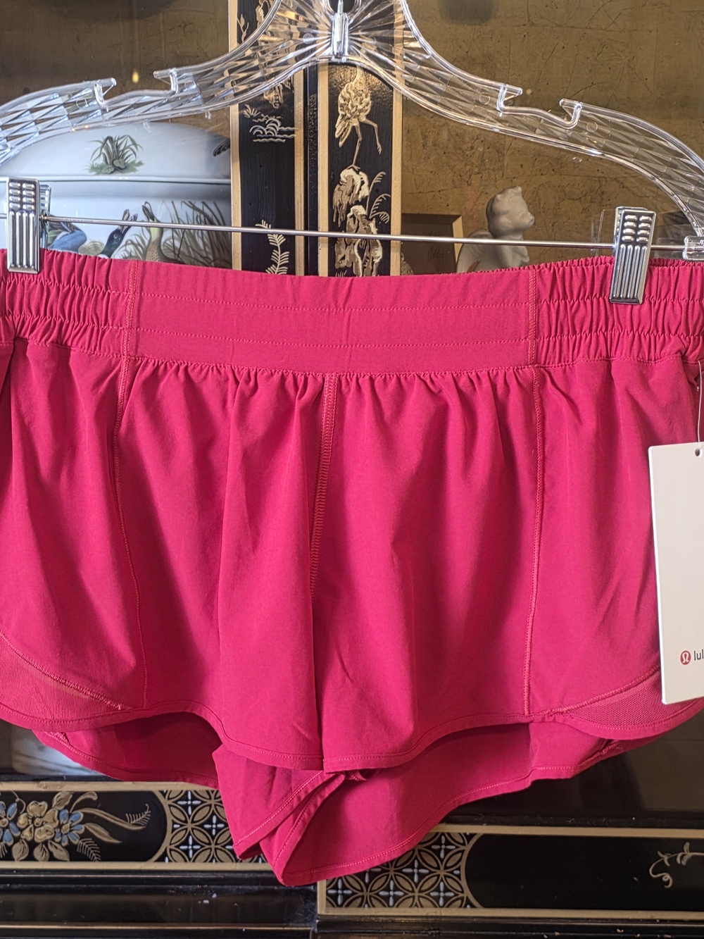 Lululemon High Rise Hotty Hot Shorts New! Size 12 Dark Red